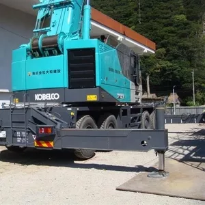 Кран Kobelco RK700 грузоподъемность 70 тонн.